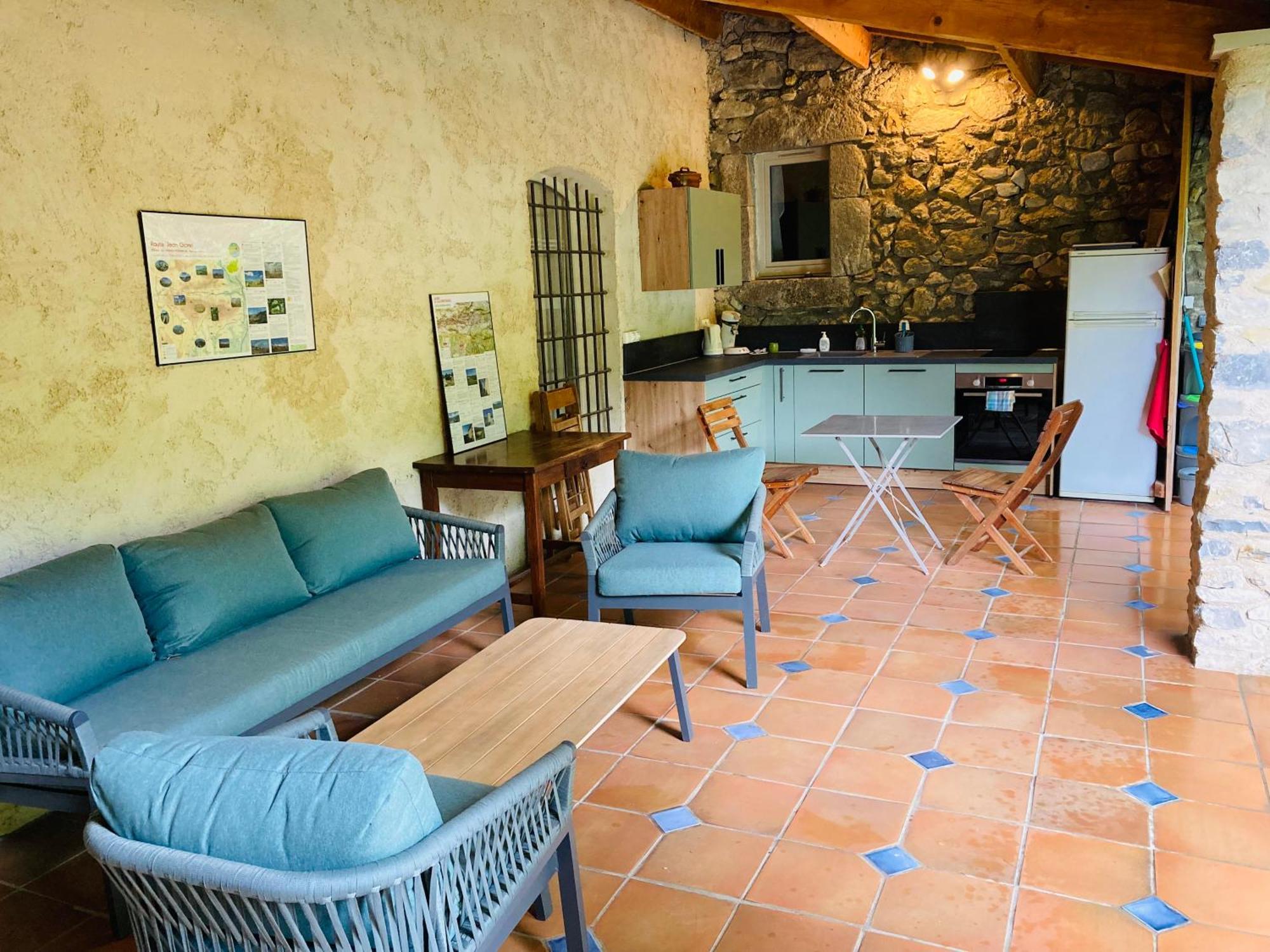 Le Moulin De La Viorne, Gite Avec Piscine Au Coeur De La Nature En Haute-Provence Les Omergues Екстериор снимка