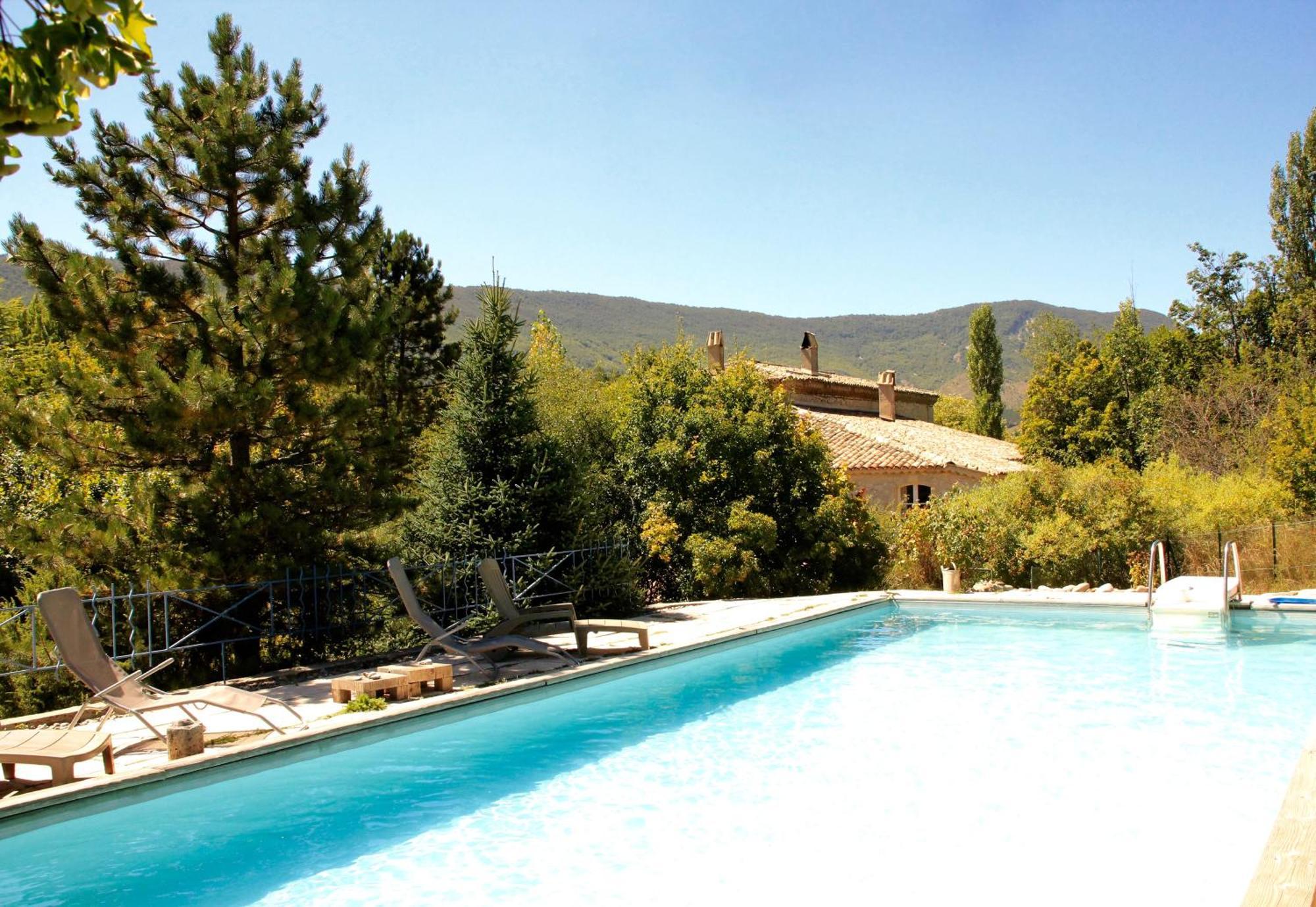 Le Moulin De La Viorne, Gite Avec Piscine Au Coeur De La Nature En Haute-Provence Les Omergues Екстериор снимка